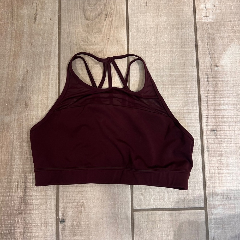 GapFit Womens High Neck Strappy Back Mesh Sports Bra Burgundy Vamp Red Size M